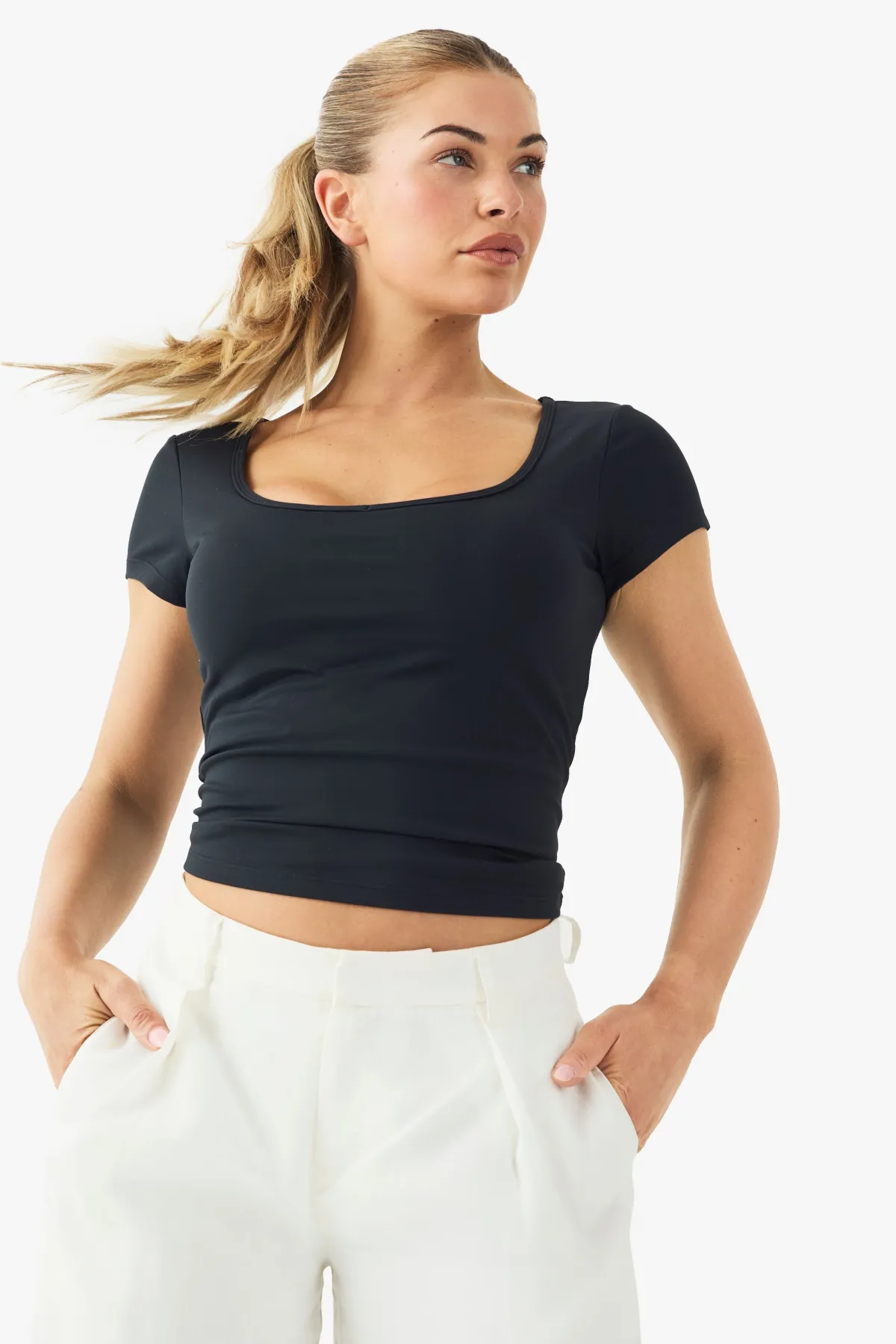 boohoo Buttery Soft Built in Padded Sweetheart Neck Cap Sleeve Top<Femme Tops
