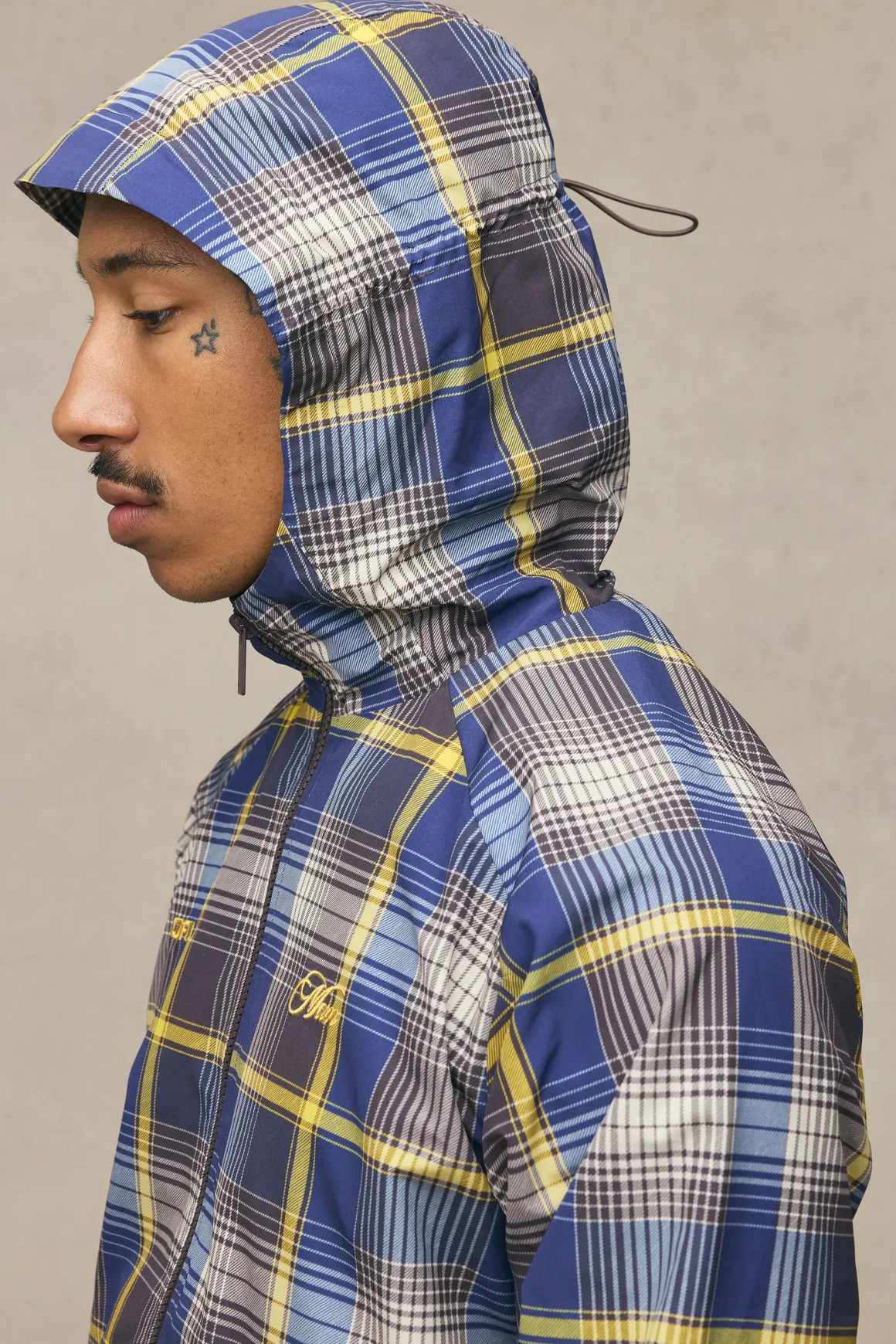 Cagoule Homme Coupe Regular À Carreaux Siglée