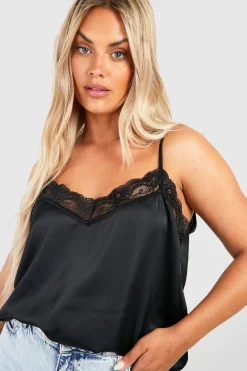 Cami satin en taille plus à bordure en dentelle