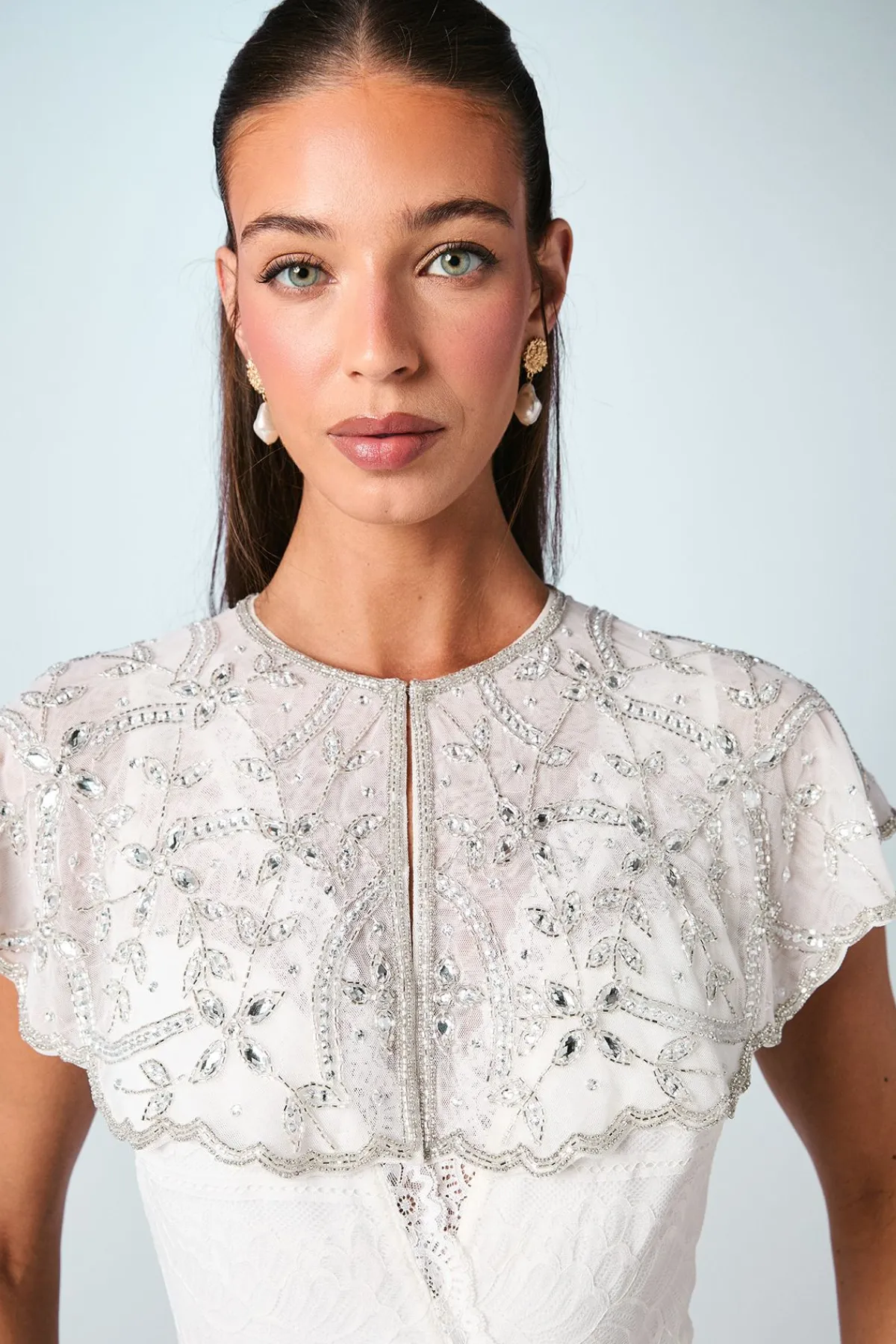 Coast Cape de Mariée Ornée de Gemmes<Femme Vestes & Manteaux|Manteaux Et Vestes