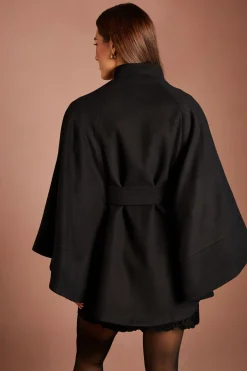 Coast Cape D'occasion Ceinturée Avec Détail De Boutons En Perles Fantaisie<Femme Manteaux Et Vestes D’Automne|Vestes & Manteaux