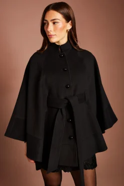 Coast Cape D'occasion Ceinturée Avec Détail De Boutons En Perles Fantaisie<Femme Manteaux Et Vestes D’Automne|Vestes & Manteaux