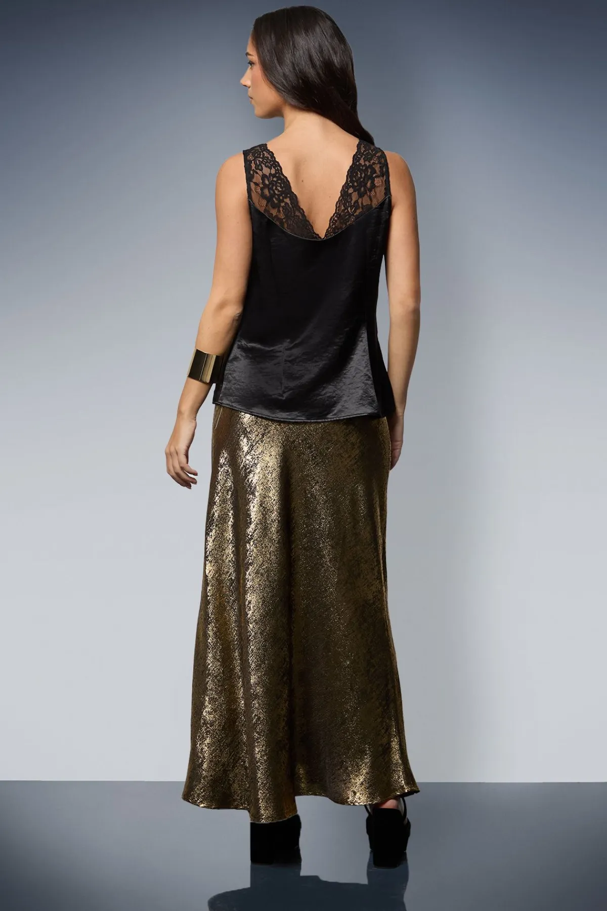 Oasis Caraco en Satin à Col V avec Détails en Dentelle<Femme Satin Et Dentelle|Tops