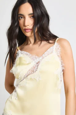 Caraco En Satin À Ourlet Asymétrique Et Dentelle