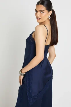 boohoo Caraco Long en Satin avec Dentelle Contrastante<Femme Satin Et Dentelle|Tops