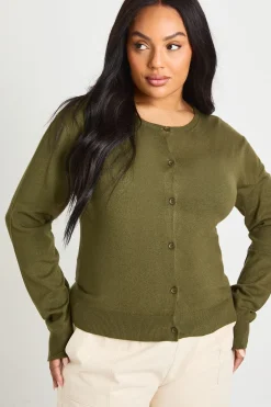 boohoo Cardigan boutonné à encolure ronde Plus<Femme Pulls Et Gilets|Toutes Les Mailles