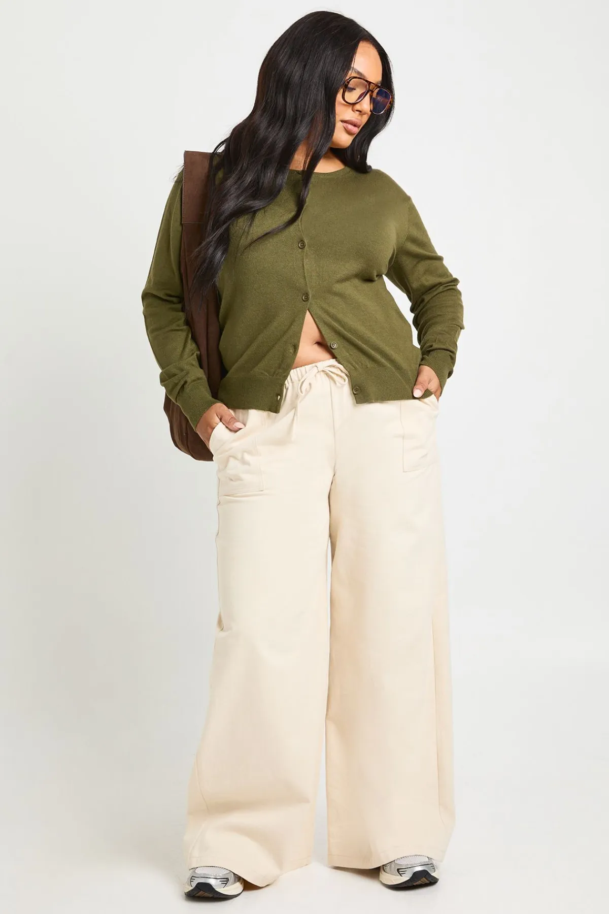 boohoo Cardigan boutonné à encolure ronde Plus<Femme Pulls Et Gilets|Toutes Les Mailles