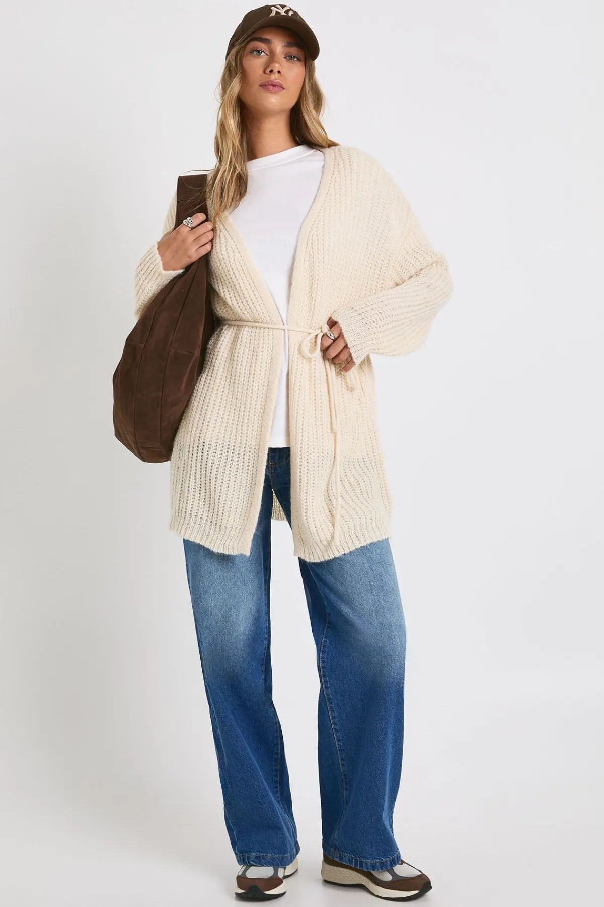 boohoo Cardigan boyfriend oversize en maille douce à nouer à la taille<Femme Pulls Et Gilets|Toutes Les Mailles