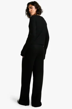 Cardigan brossé long et ensemble coordonné avec pantalon à jambes larges