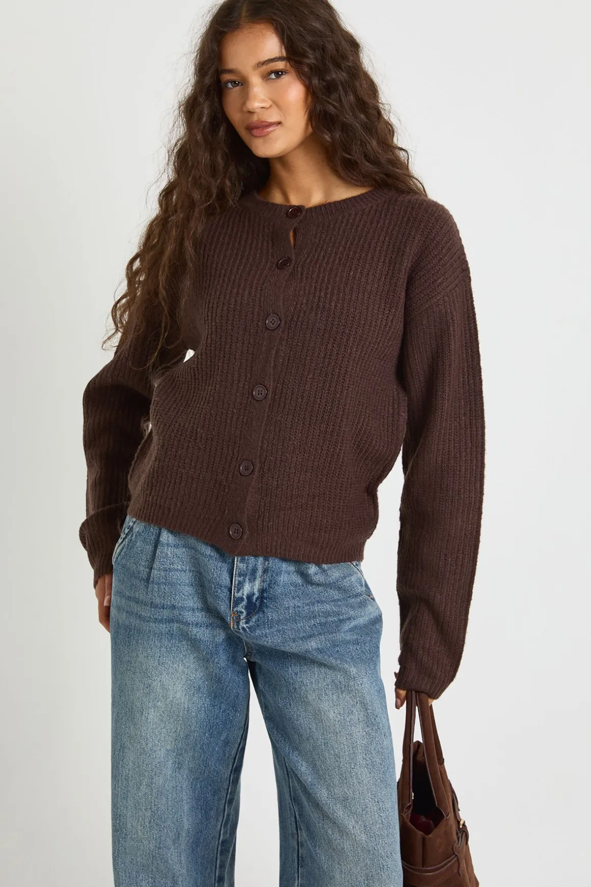 Cardigan à col rond tricoté en grosse maille ultra doux