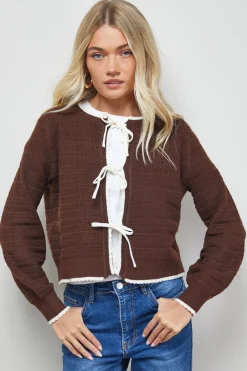 Cardigan à Détails de Liens Contrastés