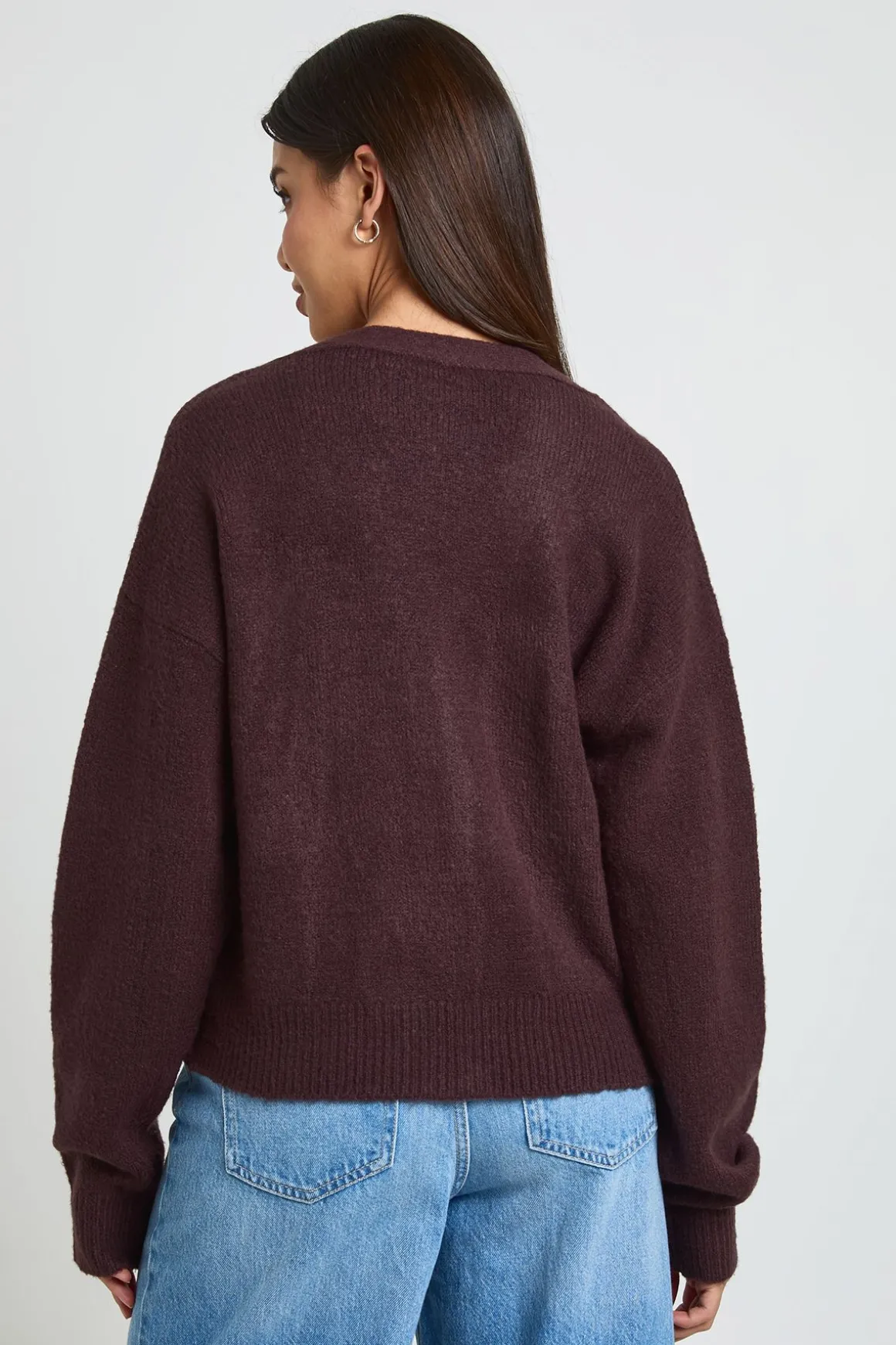 Cardigan En Maille Douce À Col V Avec Poches Détaillées