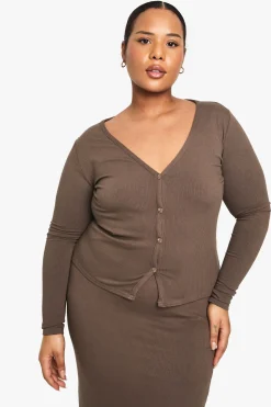 Cardigan grande taille à boutons en côte douce