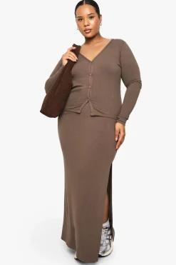 Cardigan grande taille à boutons en côte douce