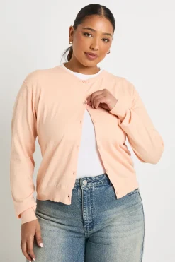 boohoo Cardigan Grande Taille à Col Rond en Maille Côtelée avec Boutonnage<Femme Pulls Et Gilets|Toutes Les Mailles