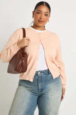boohoo Cardigan Grande Taille à Col Rond en Maille Côtelée avec Boutonnage<Femme Pulls Et Gilets|Toutes Les Mailles