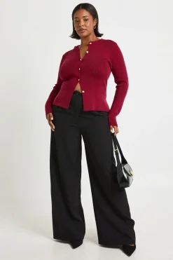 boohoo Cardigan Grande Taille à Col Rond avec Basque et Boutons Dorés<Femme Pulls Et Gilets|Toutes Les Mailles