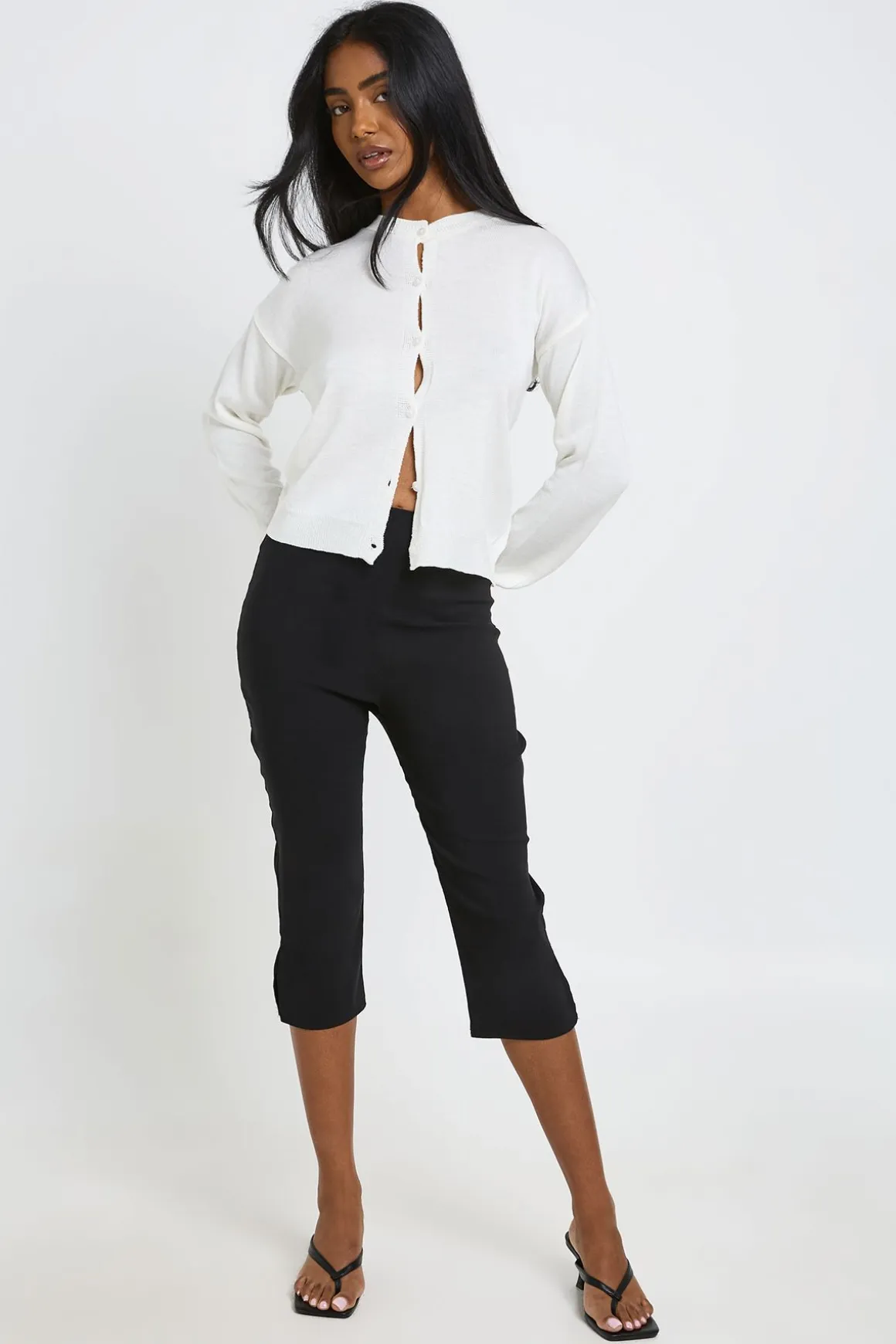 Cardigan Léger En Maille Transparente À Col Rond Et Boutons