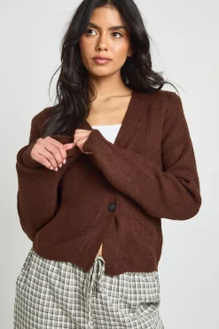 Cardigan tricoté asymétrique