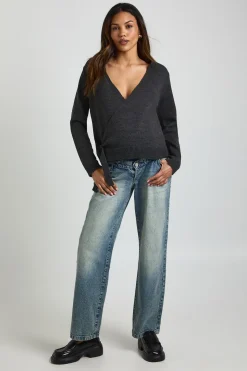 Cardigan tricoté bas enveloppant pour maternité