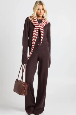 Cardigan tricoté à col rond avec détails de poche et pantalon à jambes larges