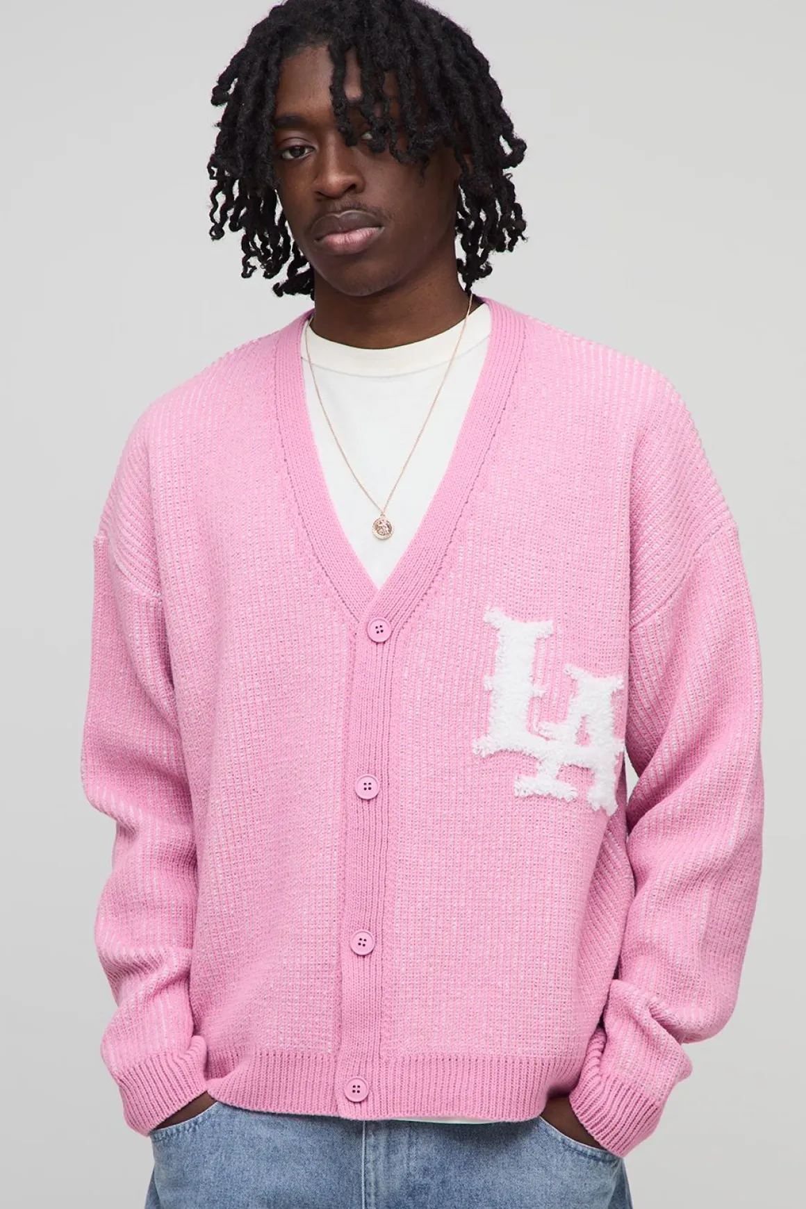Cardigan tricoté à côtes style varsity boxy