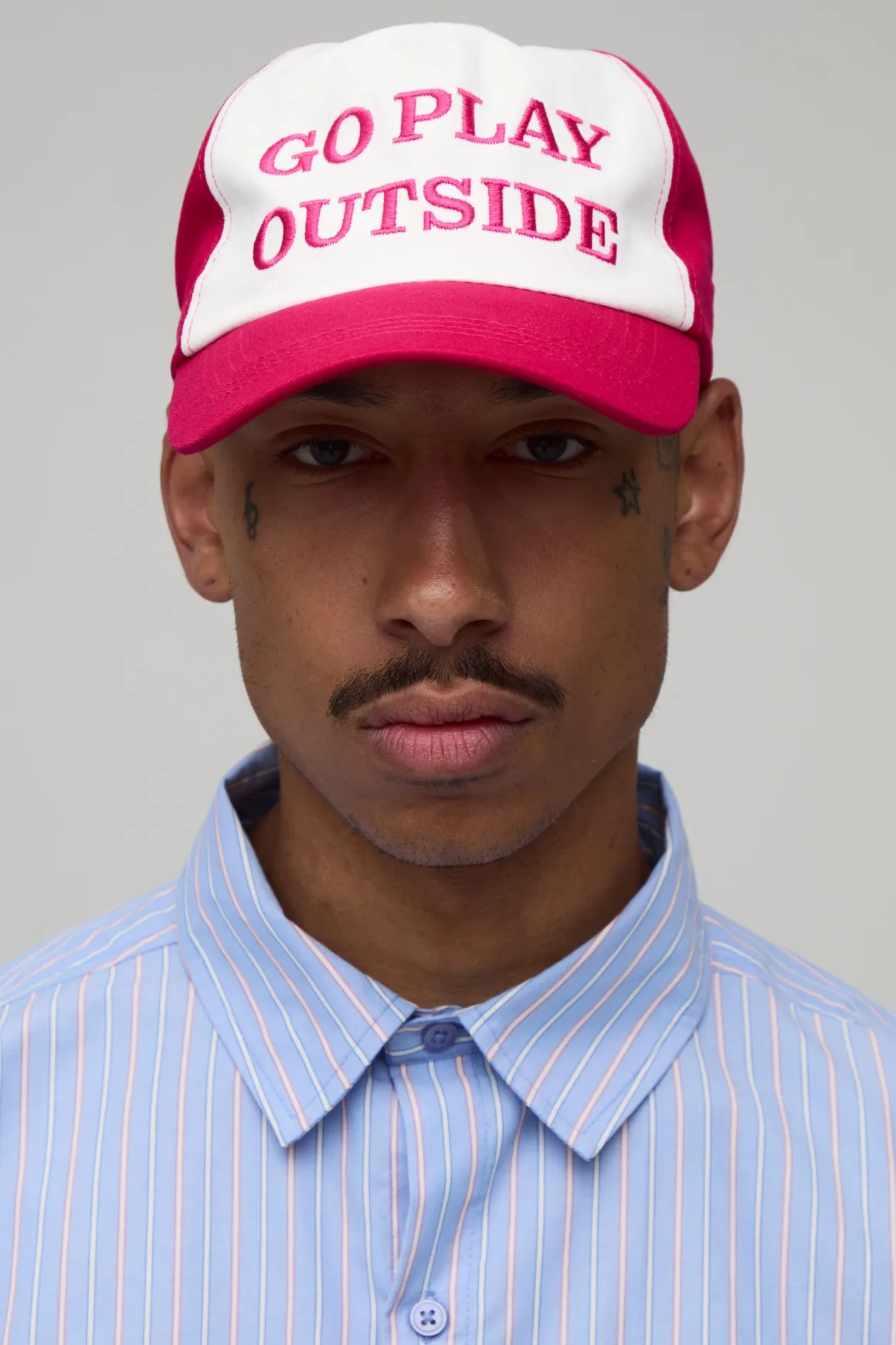 Casquette Brodée À Slogan
