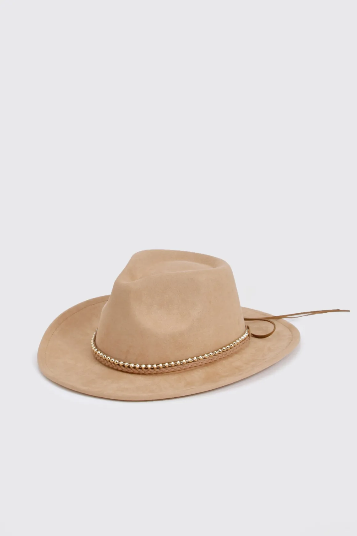 Chapeau Western avec détail de garniture tressée
