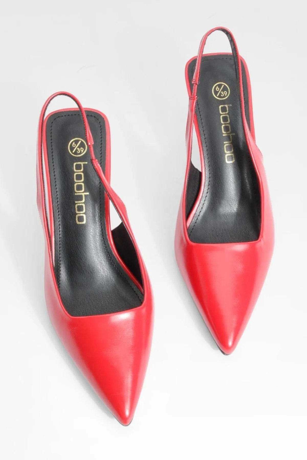 boohoo Chaussure de cour à talon bas stiletto à bride arrière< Chaussures Festives|Chaussures À Talons