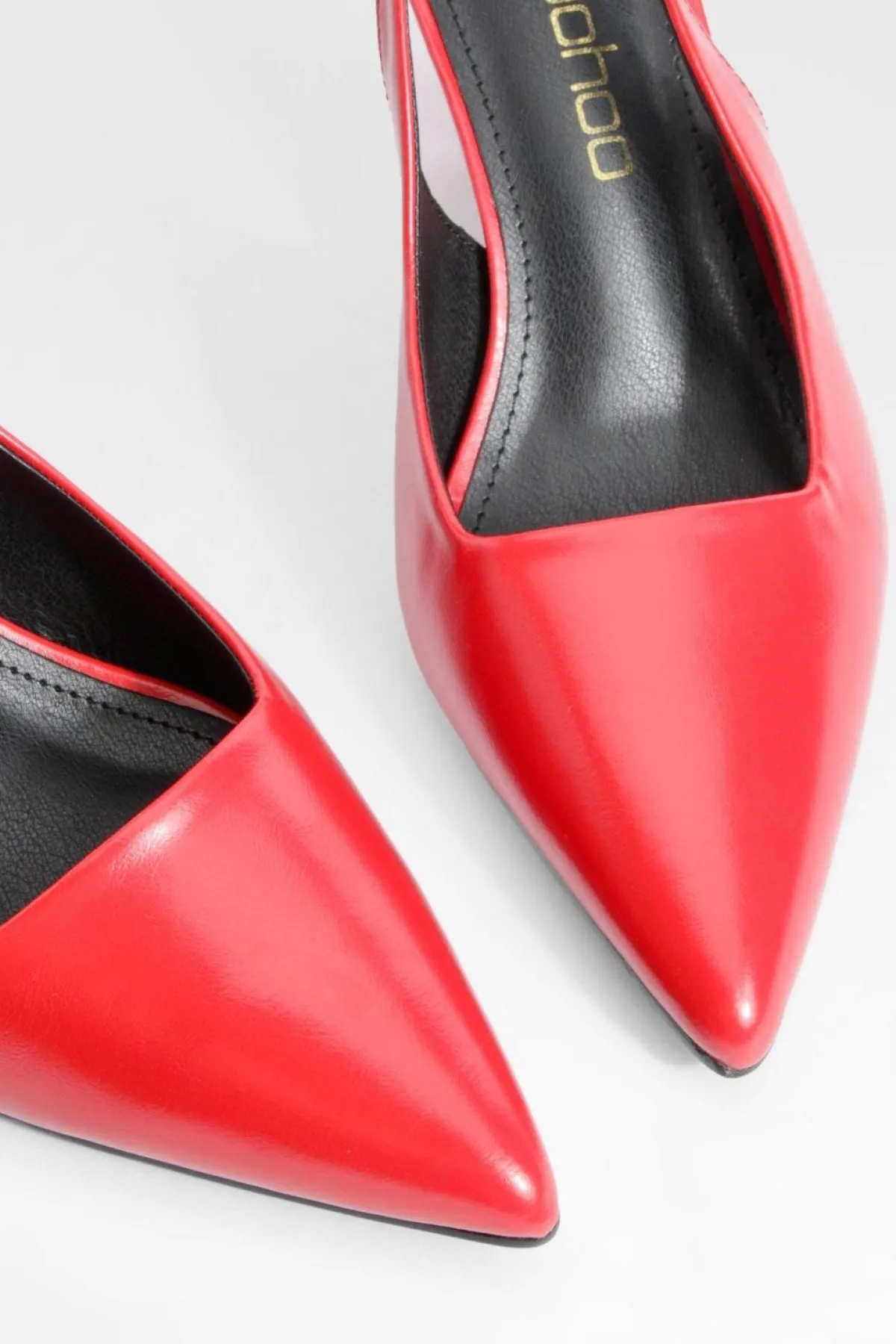 boohoo Chaussure de cour à talon bas stiletto à bride arrière< Chaussures Festives|Chaussures À Talons