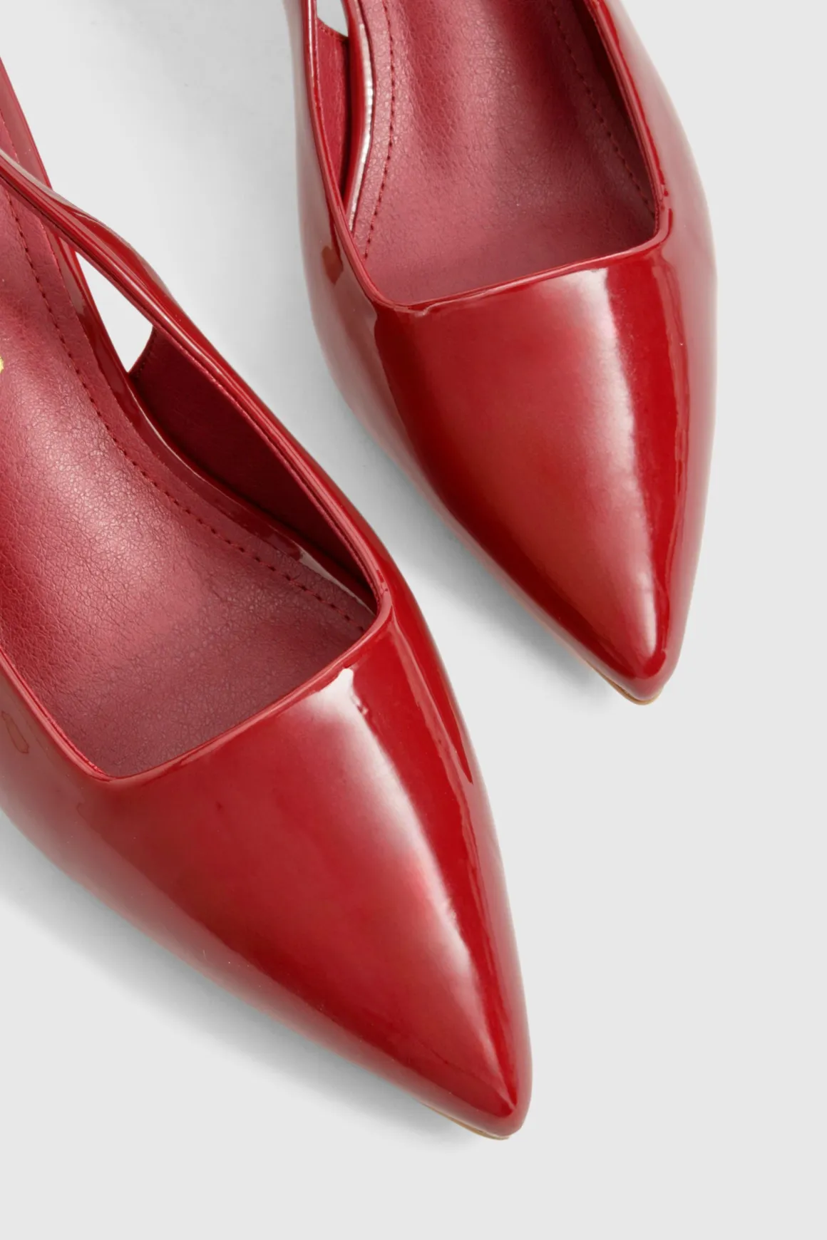 Chaussure de ville à bride arrière et talon stiletto bas