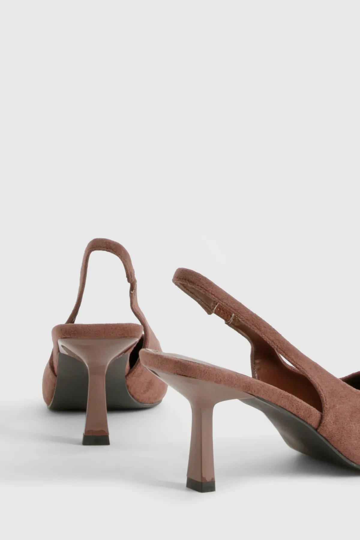 boohoo Chaussure de ville à talon bas et à bride arrière en stiletto< Looks Chocolat|Chaussures À Talons
