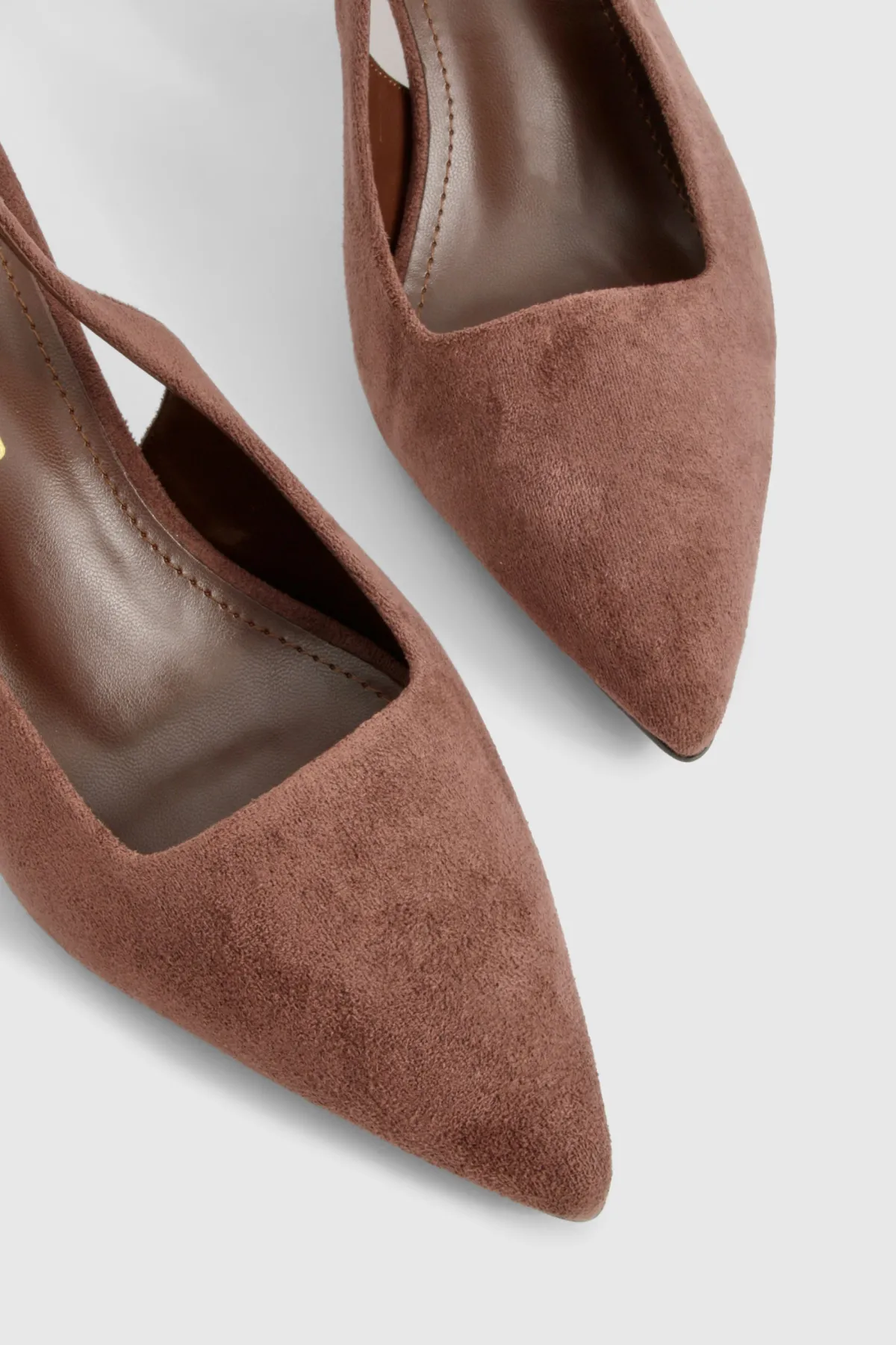 boohoo Chaussure de ville à talon bas et à bride arrière en stiletto< Looks Chocolat|Chaussures À Talons