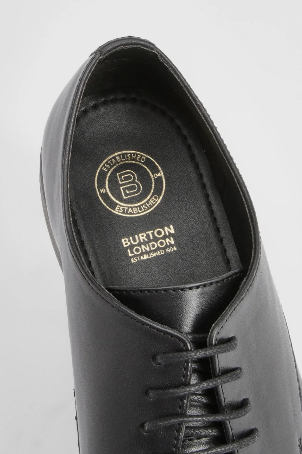 Chaussures Derby Élégantes en Cuir Noir