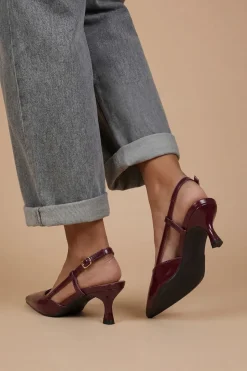 Chaussures De Ville À Bride Arrière Luneth En Synthétiquecuir À Petit Talon