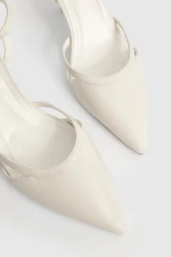 Chaussures de ville à détail découpé