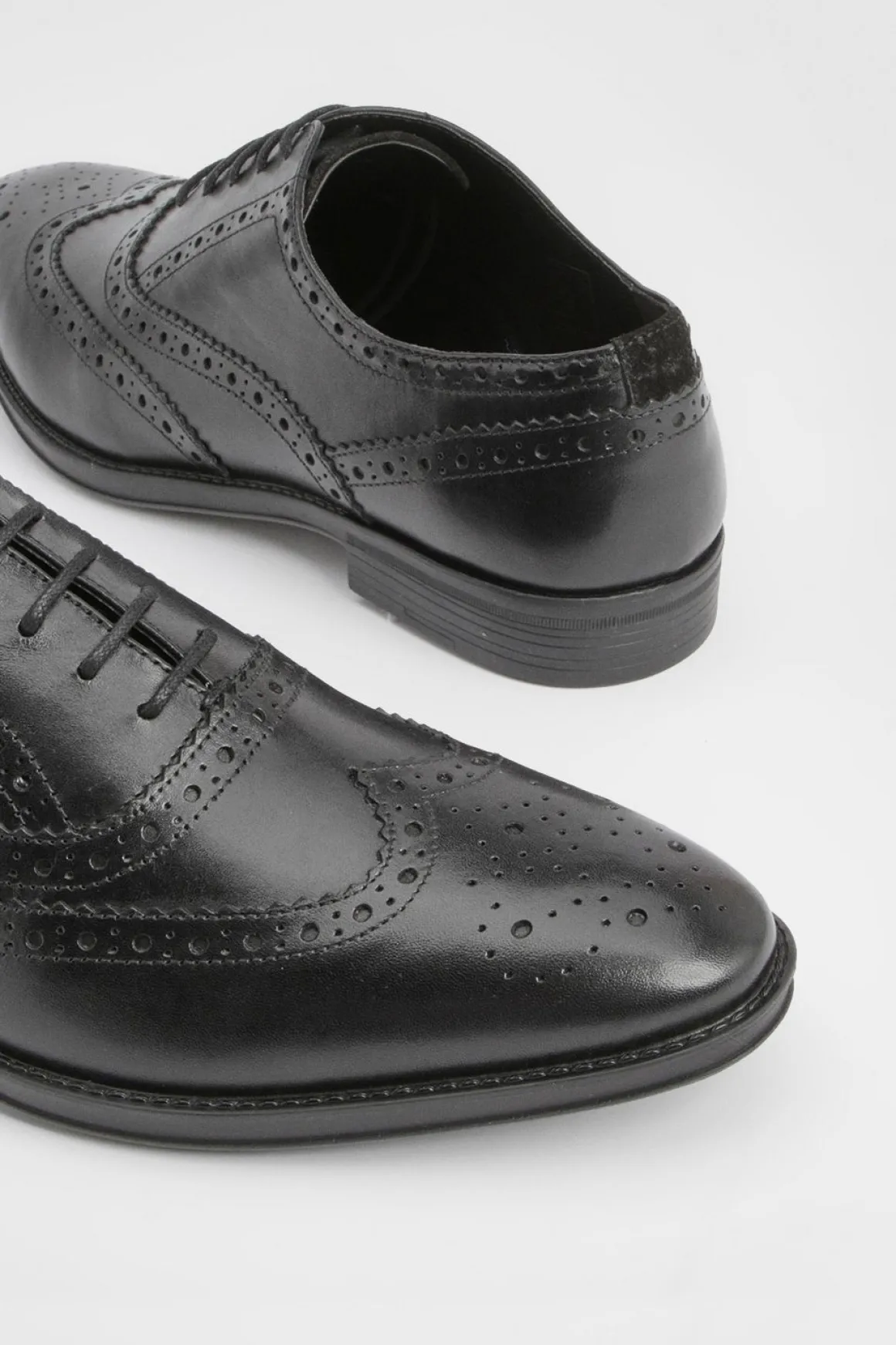 Chaussures Oxford Richelieu en Cuir Noir Élégantes