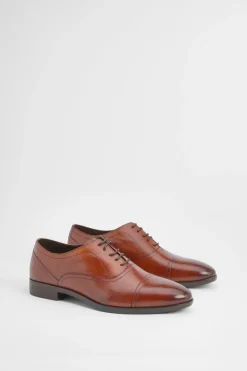 Chaussures Oxford Richelieu en Cuir Tan avec Bout Rapporté