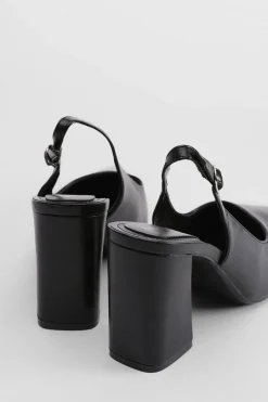 Oasis Chaussures À Talon Nicola En Synthétiquecuir Verni À Bride Arrière Et Bout Pointu< Chaussures Festives|Chaussures À Talons