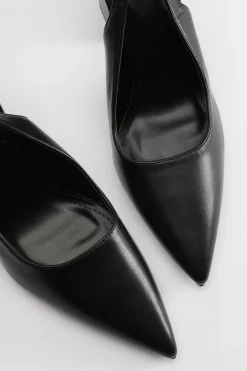 Oasis Chaussures À Talon Nicola En Synthétiquecuir Verni À Bride Arrière Et Bout Pointu< Chaussures Festives|Chaussures À Talons