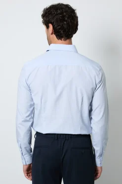 Chemise Ajustée À Manches Longues À Rayures Fines Bleu Clair