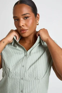 Chemise Ajustée À Rayures Grande Taille Avec Manches Courtes