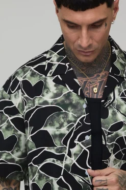 Chemise Bermuda Ample Oversize À Imprimé Feuilles Abstraites