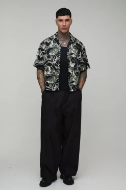 Chemise Bermuda Ample Oversize À Imprimé Feuilles Abstraites