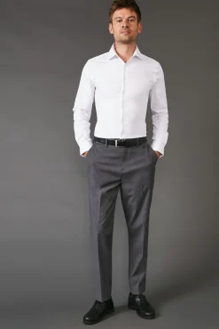 Chemise Blanche Coupe Ajustée Manches Longues Facile à Repasser