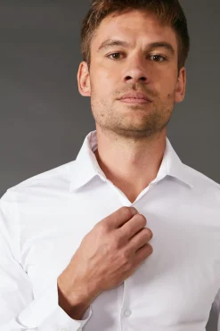 Chemise Blanche Coupe Ajustée Manches Longues Facile à Repasser
