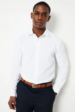 Chemise Blanche à Manches Longues Coupe Ajustée Texture Nattée