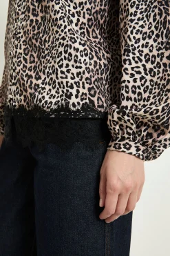 Chemise Boutonnée Avec Bordure En Dentelle