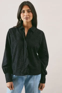 Chemise Broderie