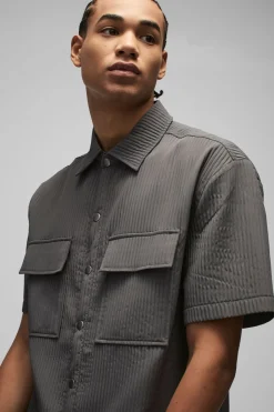 boohooMAN Chemise cargo technique à poches plissées oversize<Homme Chemises